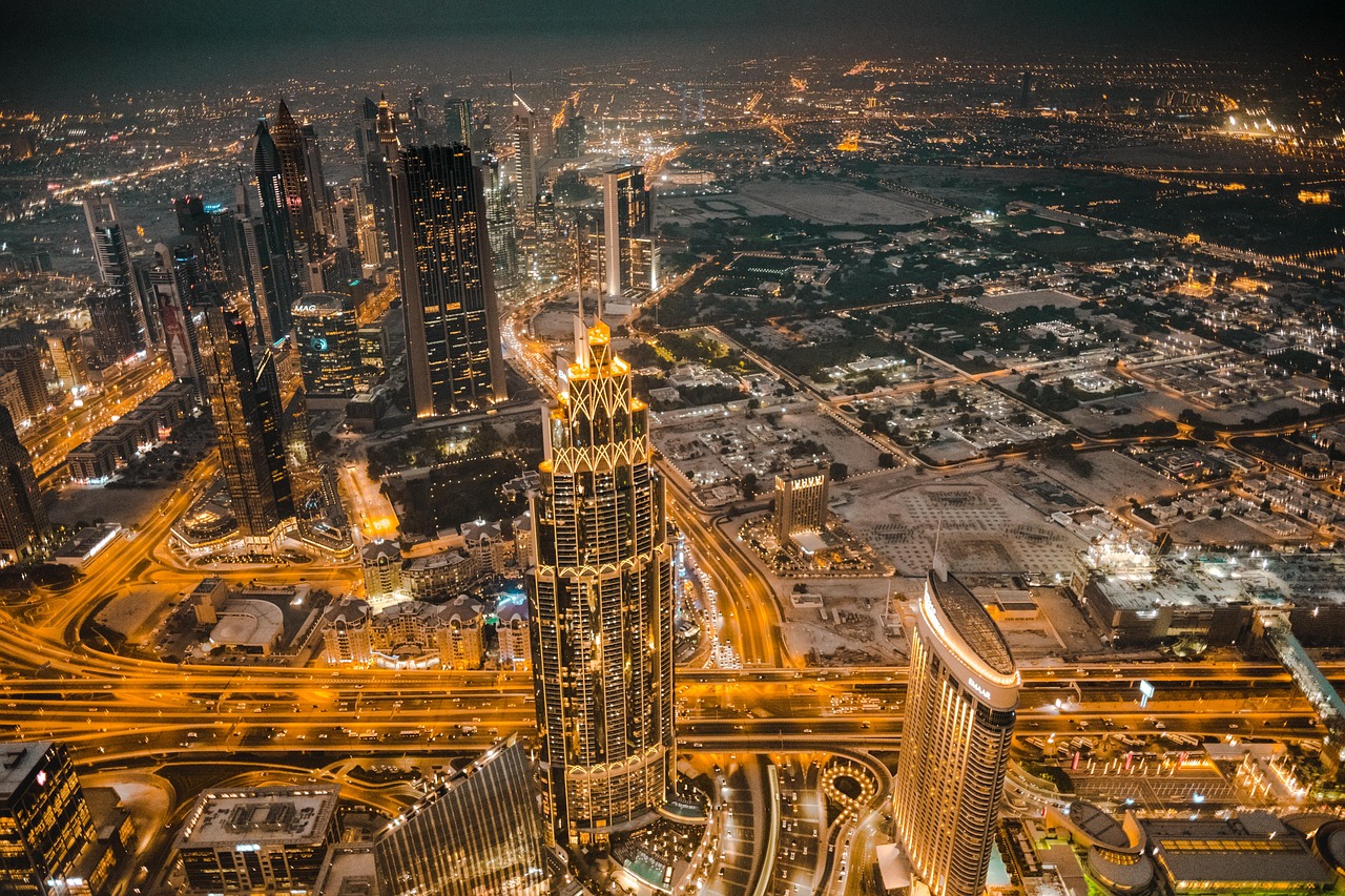 Stedelijke transformatie in Dubai's Canvas-ruimtes.